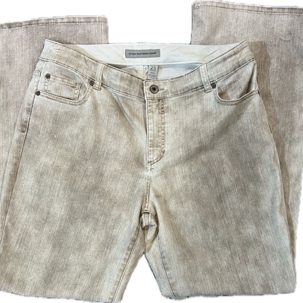 Chico's Platinum Denim Regular 2.5 Ultimate Fit Flare Leg Gray Jeans B2‎